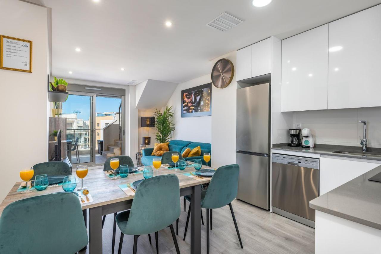 La Zenia Cocoon - Luxury Penthouse With Jacuzzi, 2 Pools, Indoor Heated Pool, Sauna, Gym, Playstation Διαμέρισμα Dehesa de Campoamor  Εξωτερικό φωτογραφία