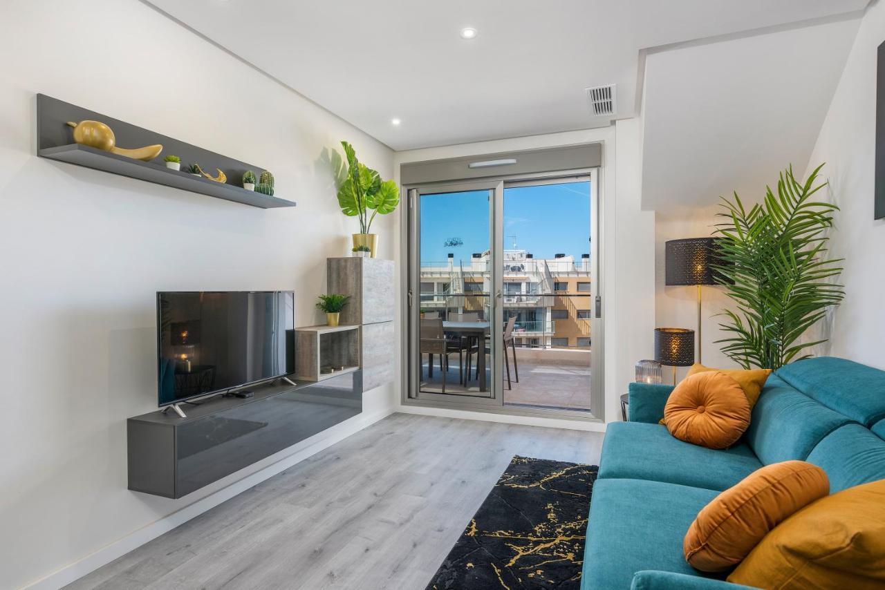 La Zenia Cocoon - Luxury Penthouse With Jacuzzi, 2 Pools, Indoor Heated Pool, Sauna, Gym, Playstation Διαμέρισμα Dehesa de Campoamor  Εξωτερικό φωτογραφία