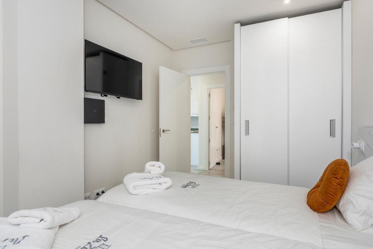 La Zenia Cocoon - Luxury Penthouse With Jacuzzi, 2 Pools, Indoor Heated Pool, Sauna, Gym, Playstation Διαμέρισμα Dehesa de Campoamor  Εξωτερικό φωτογραφία